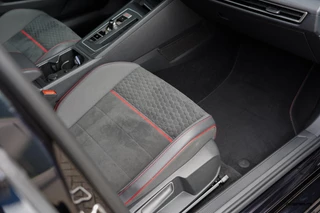 Volkswagen Golf Volkswagen Golf 8 GTI Clubsport | Pano | Matrix IQ | Alcantara | ACC | Rijdersauto Edition | Deep Black Pearl | Fabrieksgar. 2027 - afbeelding nr 61