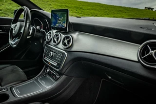 Mercedes-Benz CLA Mercedes CLA-klasse Shooting Brake 180 Business Solution AMG - afbeelding nr 2