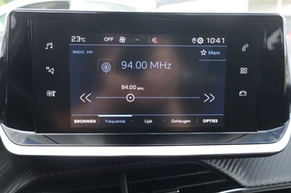 Peugeot 208 Peugeot 208 1.2 PureTech Allure Pack Adap-Cruise I Carplay I Camera - afbeelding nr 25