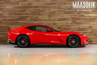 Ferrari 812 Superfast Ferrari 812 V12 Superfast|Full Carbon|Pass Display|JBL|Camera| - afbeelding nr 8