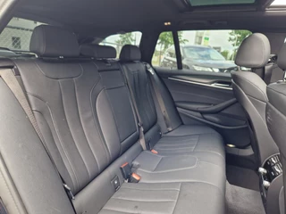 BMW 5 Serie BMW 5-serie Touring 530e /Laser /Pano /HUD /Garantie - afbeelding nr 23