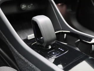 Volvo C40 Volvo C40 Recharge Core 69 kWh  Panoramadak | Camera | Apple Carplay/Android Auto - afbeelding nr 19