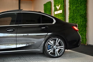 BMW 3 Serie BMW 3-serie 330i M-Sport Individual - Nappaleer - 360 Camera - Adaptive Cruise Control - Stuurverwarming - Keyless Entry - Schuifd - afbeelding nr 61
