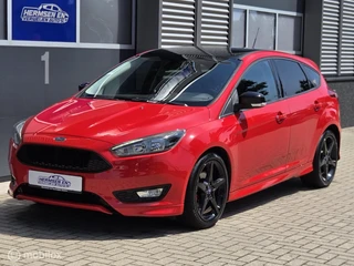 Ford Focus 1.5 EcoBoost 150pk ST-Line Red Edition distributie nw.