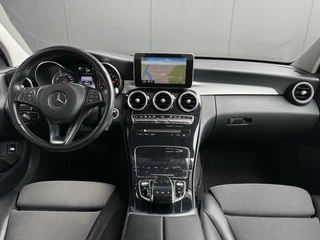 Mercedes-Benz C-Klasse Mercedes C180 Prestige AMG AUTOMAAT PANO*TREKHAAK*CAMERA*LED - afbeelding nr 2