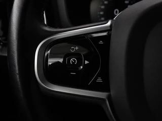 Volvo V60 Volvo V60 2.0 T8 Recharge AWD Inscription | Panoramadak | Bowers & Wilkins | Head-Up | Massage | Ventilatie | Trekhaak | 360 Camera | Leder | Carplay | Achterbankverwarming | Navigatie | PHEV - afbeelding nr 23
