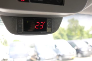 Renault Trafic Renault Trafic 2.0 dCi 120pk L1 H1 Koelwagen Dag en Nacht Airco Navigatie Trekhaak - afbeelding nr 36