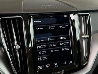 Volvo XC60 Volvo XC60 2.0 B5 Momentum Exclusive Pano|Harman|HuD|360cam - afbeelding nr 27