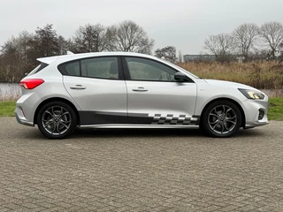 Ford Focus Ford Focus 1.0 EcoBoost 125 ST Line Business - Moondust - Topstaat - afbeelding nr 28