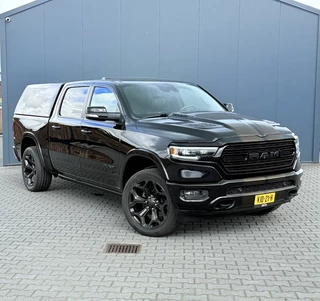 Dodge Ram 1500 5.7 HEMI V8 4x4 NIGHT/BLACK EDITION! LIMITED PANO LUCHTV