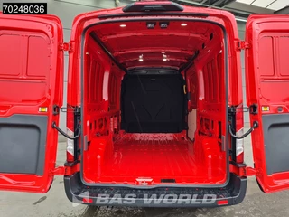 Ford Transit Ford Transit 165pk Automaat Limited L3H2 Nwe model! Xenon Airco Cruise CarPlay Camera Parkeersensoren Airco Cruise control - afbeelding nr 6