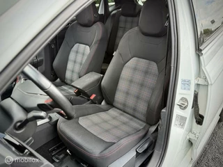 Volkswagen Polo Volkswagen Polo 2.0 TSI GTI 207pk |  Pano | Beats - afbeelding nr 17