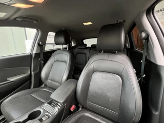Hyundai Kona Hyundai Kona EV Premium 64 kWh - 18 inch | Head-up Display | Stoel- & Stuurverwarming - afbeelding nr 8