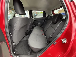Suzuki Swift Suzuki Swift 1.2 Select Automaat | Achteruitrijcamera | Rood metallic - afbeelding nr 13