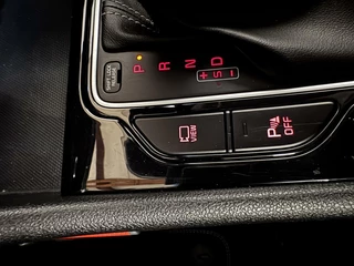 Kia Niro Kia Niro 1.6 GDi Hybrid DynamicLine / Camera / trekhaak - afbeelding nr 14