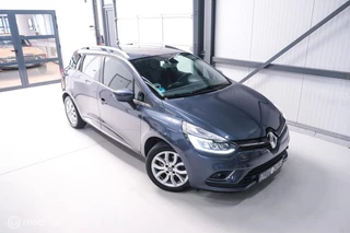 Renault Clio Renault Clio Estate 0.9 TCe Intens | Trekhaak | Alcantara | LED koplampen | NL auto NAP | Cruise | - afbeelding nr 17