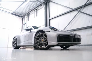 Porsche 911 Porsche 911 Coupe 3.0 Carrera | GT Silver | 992 | Schuifdak | 503PK 600NM | Apple carplay | Spyder RS velgen - afbeelding nr 11