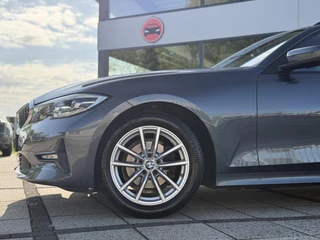 BMW 3 Serie BMW 3-serie Touring 318d Business Edition | Navi | ECC | Trekhaak | - afbeelding nr 13