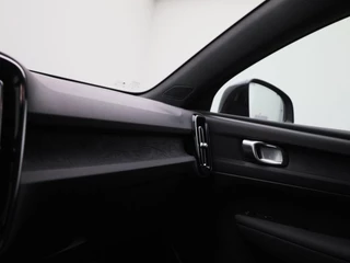 Volvo C40 Volvo C40 Recharge Core 69 kWh | Panoramadak | Navigatie | Camera - afbeelding nr 28