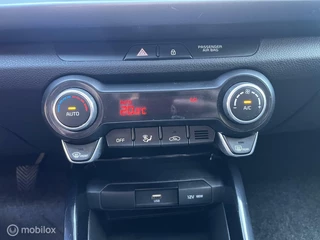 Kia Rio Kia Rio 1.0 T-GDi MHEV DynamicLine CRUISE*CAMERA*NAVI*PDC* - afbeelding nr 12