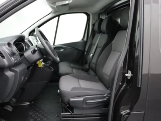 Renault Trafic | Navigatie | Airco | Trekhaak | 3-Persoons - afbeelding nr 19