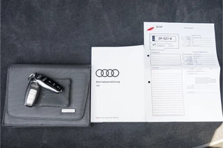 Audi A8 Audi A8 55 TFSI Quattro ProLine Plus B&O Matrix Schuifdak 4Wielsturing 20
