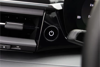 Porsche Macan Porsche Macan 4 100 kWh Panorama, Trekhaak, 22