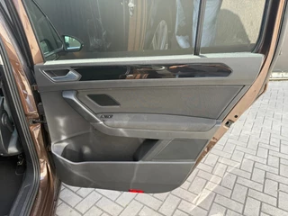 Volkswagen Touran Volkswagen Touran 1.2 TSI Highline 7p|Carplay|Allseasonbanden - afbeelding nr 24
