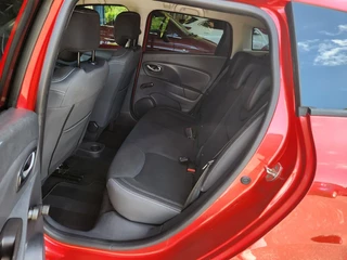 Renault Clio Renault Clio 0.9 TCe Zen, Airco, Trekhaak, Navigatie, Cruise control - afbeelding nr 13