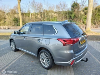 Mitsubishi Outlander Mitsubishi Outlander 2.0 PHEV Executive Edition Nieuw Model - afbeelding nr 4