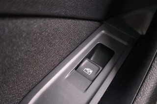 Škoda Kamiq Škoda Kamiq 1.5 TSI ACT Style | Two-Tone! - afbeelding nr 14