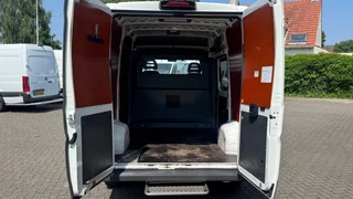 Peugeot Boxer Peugeot Boxer 2.2 HDI 96KW 131PK L1H2 AIRCO/ CRUISE CONTROL/ NAVIGATIE/ 100% DEALERONDERHOUDEN - afbeelding nr 11