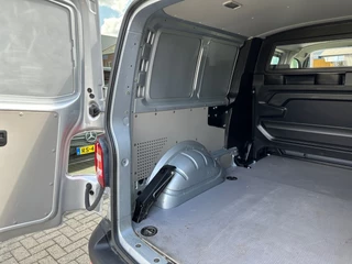 Volkswagen Transporter Volkswagen Transporter 2.0 TDI L2H1 Comfortline Nieuwe Distributie - afbeelding nr 14