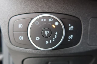 Ford Focus Ford Focus 1.0 EcoBoost ST Line Business 125pk NAVI, Camera, Trekhaak, B&O, Winter pack - afbeelding nr 20