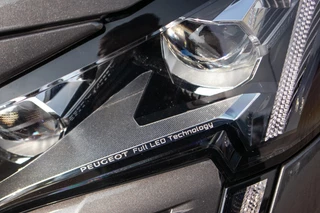 Peugeot 3008 - All-in rijklrprs | 360° Camera | Navi | Adpt. cruise | Stoelverw. | LED - afbeelding nr 32