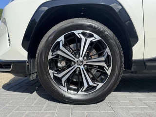 Toyota RAV4 Toyota RAV4 2.5 Plug-in Hybrid AWD Bi-Tone Plus JBL, Stoelventilatie + verwarming, dodehoekdetectie, Trekhaak , All-in Rijklaarprijs - afbeelding nr 9