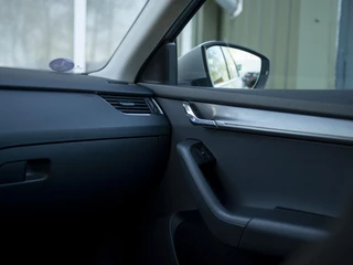 Škoda Octavia Škoda Octavia Combi 1.5TSi 150pk DSG Greentech Style | Virtual Cockpit | Navi & App-Connect | Trekhaak | LED koplampen | PDC achter | Cruise Control Adaptief - afbeelding nr 27