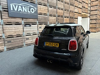 MINI Cooper Mini Mini 2.0 John Cooper Works Essential Anniversary Edi HUD LED Navi Pano - afbeelding nr 19