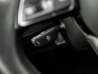 Audi A1 Sportback Automaat (VIRTUAL COCKPIT, CLIMATE, STOELVERWARMING, SPORTSTOELEN, GETINT GLAS, LANE ASSIST, LM VELGEN, CRUISE, NIEUWSTAAT) - afbeelding nr 20