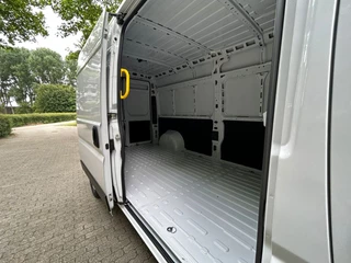 Fiat E-Ducato Fiat E-Ducato 4.25t L3H2 Heavy 110 kWh | Achteruitrijcamera | LED koplampen | Navigatie | Reservewiel - afbeelding nr 5