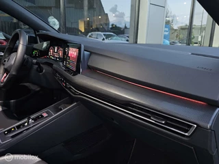 Volkswagen Golf Volkswagen Golf 2.0 TSI GTI Black Style Panorama/HUD/H&K/Leder - afbeelding nr 20