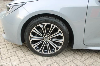 Toyota Corolla Toyota Corolla 2.0 Hybrid Business Plus | Stoel en Stuurverwarming | JBL Sound | Carplay | - afbeelding nr 38