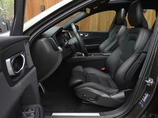 Volvo XC60 Volvo XC60 T8 407PK AWD / Inscription / panoramadak / 360° / LED - afbeelding nr 32