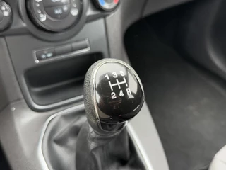 Ford Fiesta Ford Fiesta 1.0 Style 2e Eigenaar,Navi,Airco,Bluetooth,Elek ramen,N.A.P,APK tot 08-2025 - afbeelding nr 19