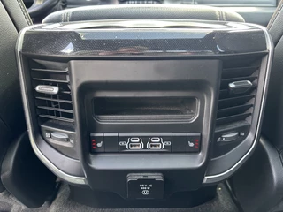 Dodge Ram 1500 Dodge Ram 1500 5.7 V8 4x4 Laramie Sport 2022 LPG Panoramadak - afbeelding nr 12