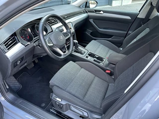 Volkswagen Passat Volkswagen Passat Variant 1.5 TSi Aut. Business Camera Trekhaak - afbeelding nr 14