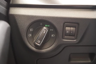 Škoda Scala Škoda Scala 1.5 TSI 150pk DSG Sport Business -NAVI-ECC-DIGI- - afbeelding nr 24