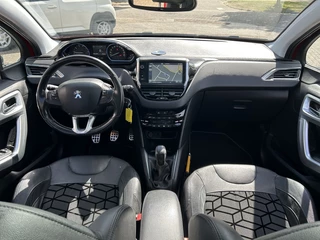 Peugeot 208 Peugeot 208 1.2 PureT. Première 110PK 1eEIG DEALER PANO NAP - afbeelding nr 16