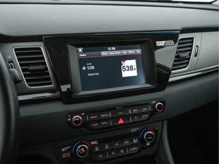 Kia Niro Kia Niro 1.6 GDi Hybrid ExecutiveLine Aut. *LEATHER-FABRIC | NAVI-FULLMAP | KEYLESS | CAMERA | COMFORT-SEATS | DIGI-COCKPIT | LANE-ASSIST | ECC | CARPLAY | PDC | 16''ALU* - afbeelding nr 16
