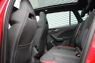 Škoda Kamiq Skoda Kamiq 1.5 TSI ACT Monte Carlo // 150PK - Panoramadak - Apple CarPlay & Android Auto - Camera - All-season - 1e eigenaar - afbeelding nr 21